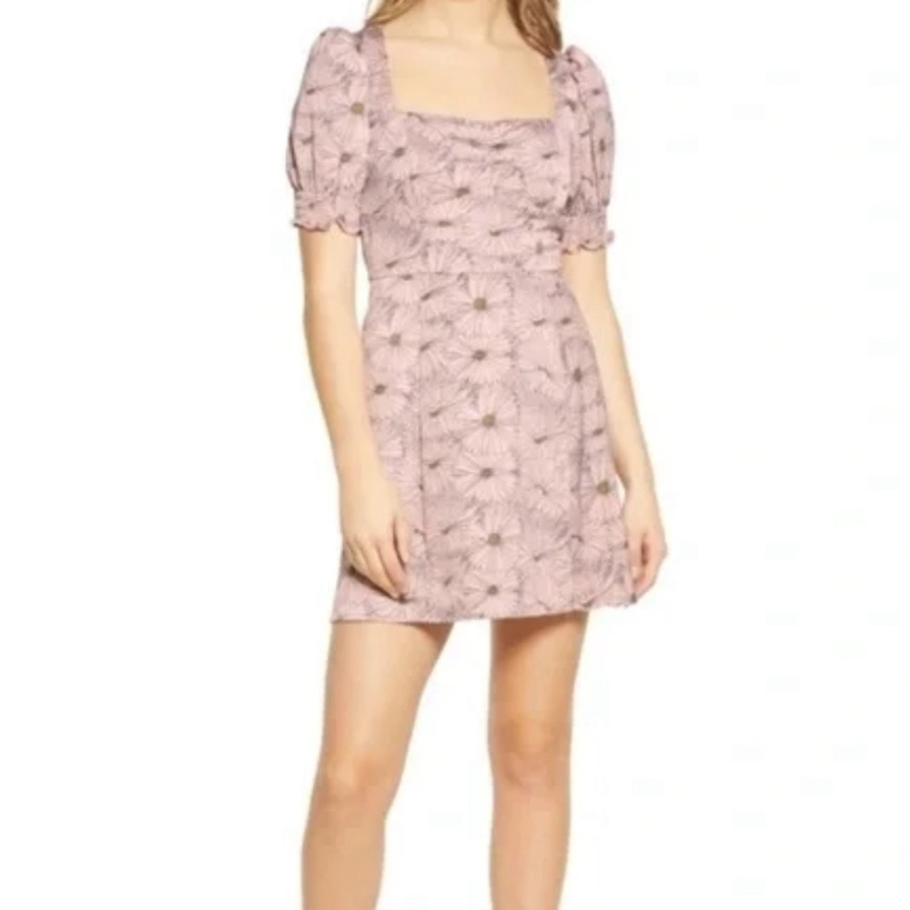 WAYF Light Pink Floral Mini Dress Womens size Large NWOT